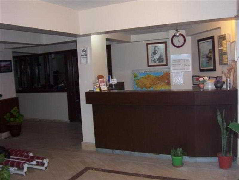 Ekin Hotel Kusadası Eksteriør billede